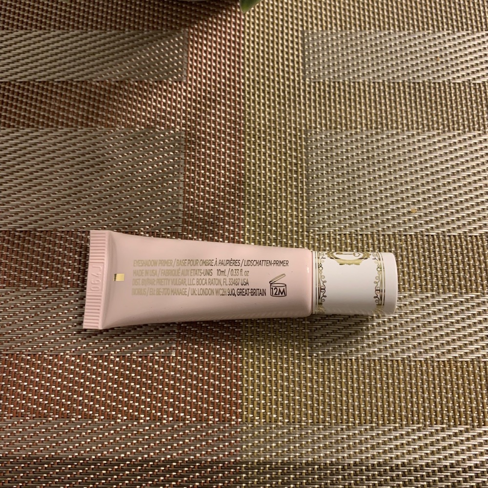 Pretty Vulgar UNCAGED EYESHADOW PRIMER - Picture 3 of 3